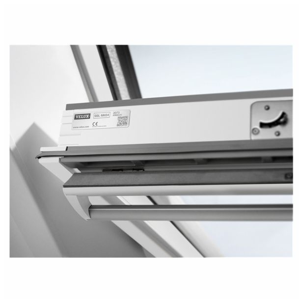 STREŠNO OKNO VELUX GGU MK08 0050 78X140 CM, PLASTIFICIRANO