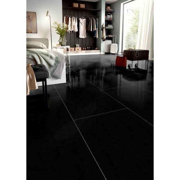 LAMINAT, 8MM, 32. RAZRED KRONOTEX GLAMOUR MAX ČRN U190 VISOKI SIJAJ