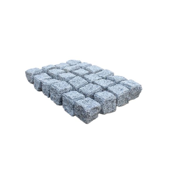 KAMNITA KOCKA GRANITNA KOCKA CU5 4/6 5X5X5 KLESANA SVETLA