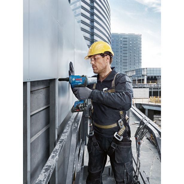 AKU. PIŠTOLA ZA KOVIČENJE BOSCH PROFESSIONAL GRG 18V-16 C 2X 18V 2AH; KOVČEK