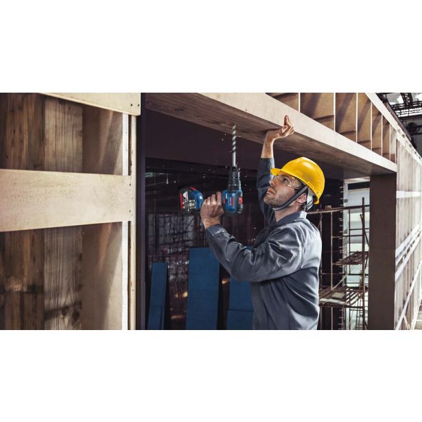 AKUMUL. UDARNI VRTALNIK BOSCH PROFESSIONAL GSB 18V-50