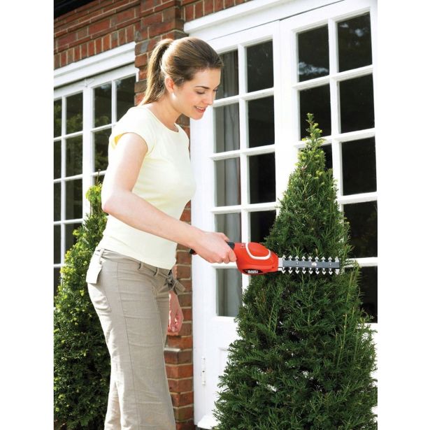 NLS AKU. ŠKARJE ZA STRIŽENJE BLACK + DECKER 7V