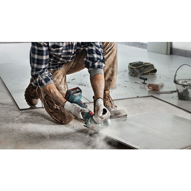 AKUMULATORSKI SET BOSCH PROFESSIONAL GWS 180-LI + GSB 180-LI