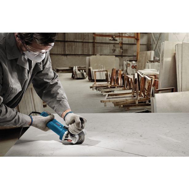 KOTNI BRUSILNIK BOSCH GWS 750 S (125 MM)