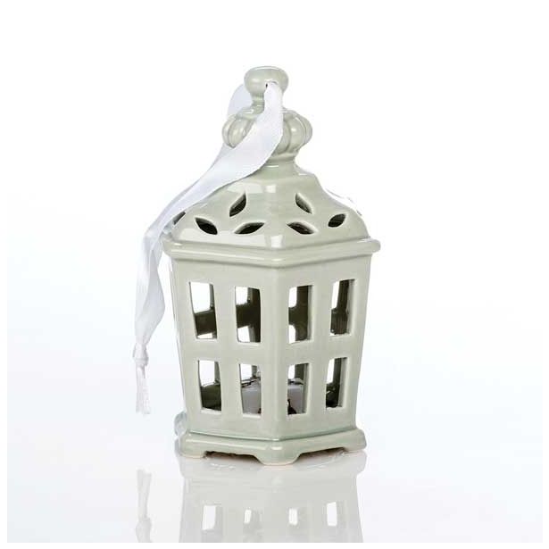 OKRASEK ZA JELKO GLOSSTYLE HIŠICA 11 CM SIVE BARVE Z LED LUČKO