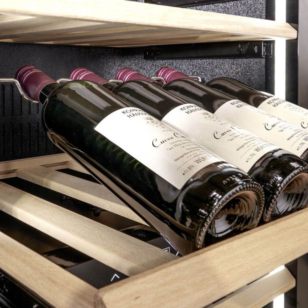 HLADILNA VITRINA CASO WINEDELUXE WD 41