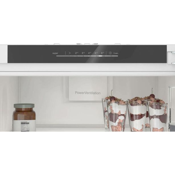 HLADILNIK BOSCH KIR81ADD0