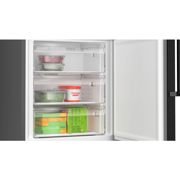 HLADILNIK IN ZAMRZOVALNIK BOSCH KGN49VXDT