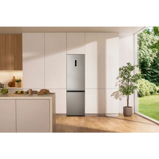 HLADILNIK IN ZAMRZOVALNIK GORENJE NRK620EAXL4