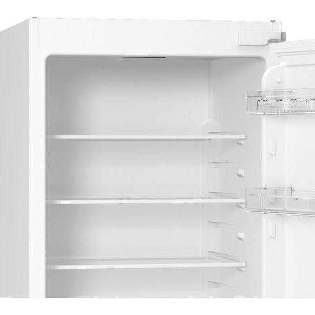 VGRADNI HLADILNIK Z ZAMRZOVALNIKOM GORENJE RKI517E4