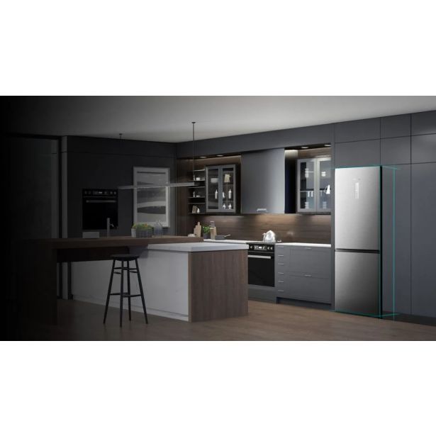 HLADILNIK IN ZAMRZOVALNIK HISENSE RB440N4CFB