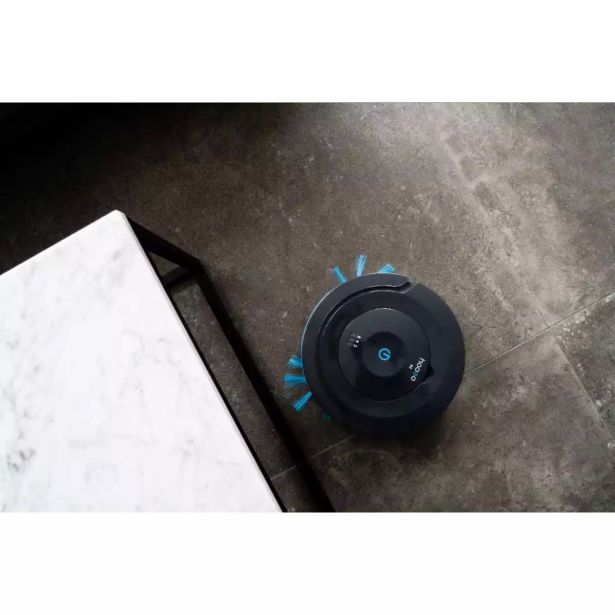 ROBOTSKI SESALNIK HOOGO R2 RO201