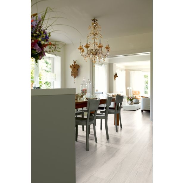 VODOODPOREN POD EGGER HOME DESIGN HRAST ELVA BELI EHD027 GREEN TEC 7.5 MM