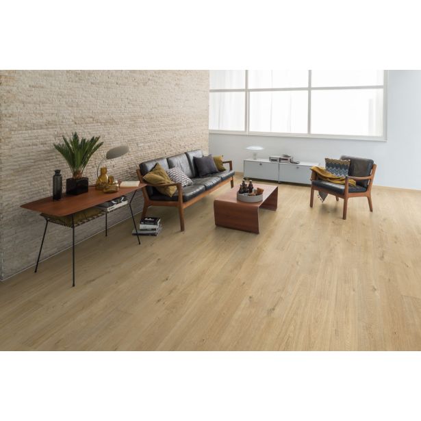 PLAVAJOČA PLUTA EGGER HOME COMFORT HRAST JACKSONVILLE NATUR EHC001 1292X193X8 MM