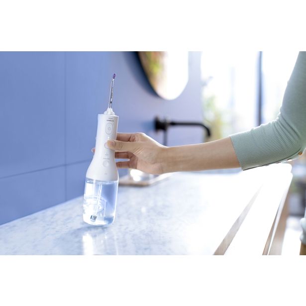 ELEKTRIČNA ZOBNA ŠČETKA SONICARE HX3806/31 POWER FLOSSER