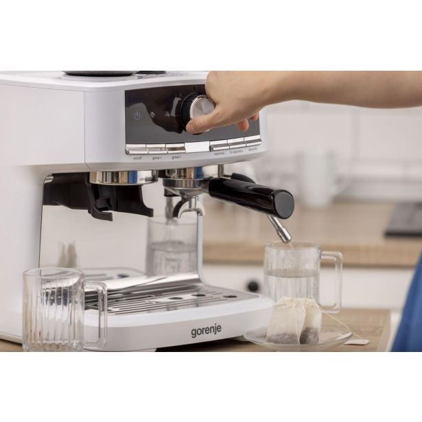 ESPRESSO KAVNI APARAT GORENJE GSACM20W
