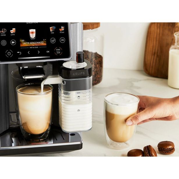 ESPRESSO KAVNI APARAT KRUPS EA918GE0