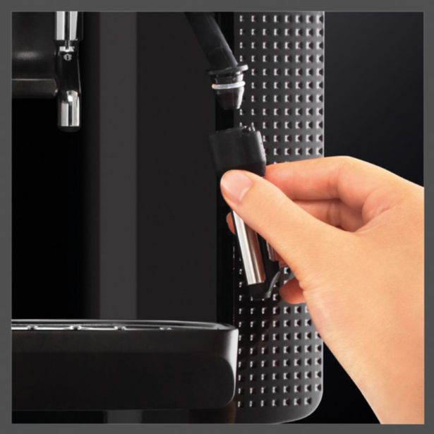 KAVNI ESPRESSO AVTOMAT KRUPS EA 810 B70 ESPRESSERIA