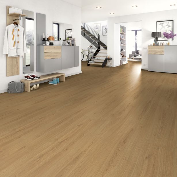 LAMINAT, 8MM, 32. RAZRED EGGER HOME KINGSIZE WIDFORD HRAST EHL067