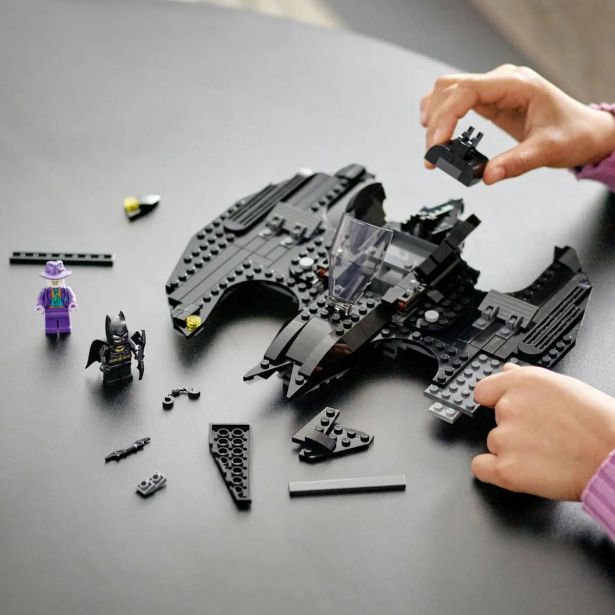 KOCKE LEGO BATKRILO: BATMAN' PROTI JOKERJU'