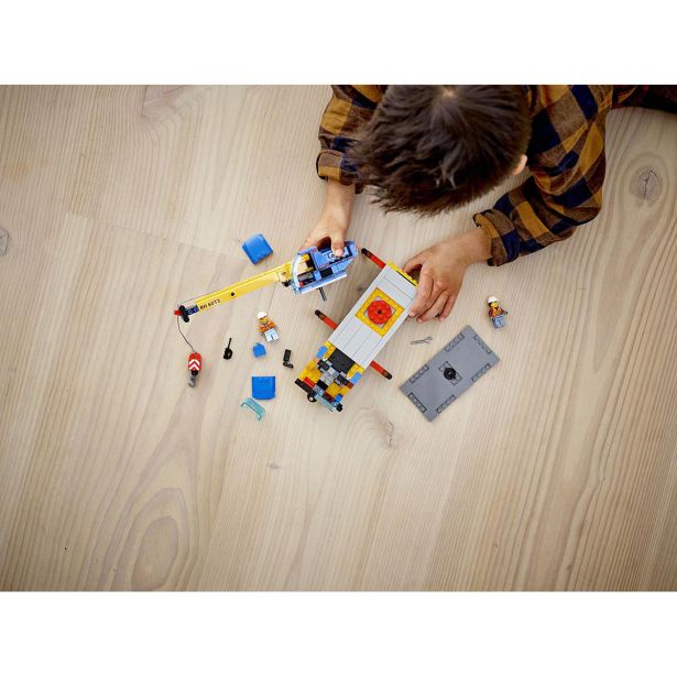 KOCKE LEGO CITY MOBILNI ŽERJAV 60324