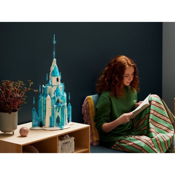 KOCKE LEGO DISNEY PRINCESS LEDENI GRAD 43197