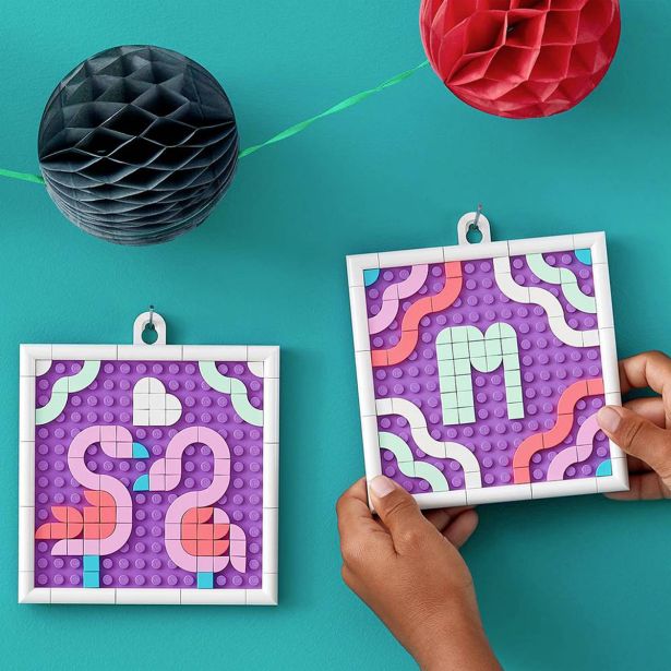 KOCKE LEGO DOTS TABLA ZA SPOROČILA 41951