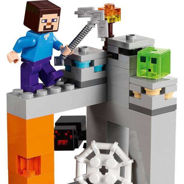 KOCKE LEGO MINECRAFT OPUŠČENI RUDNIK 21166