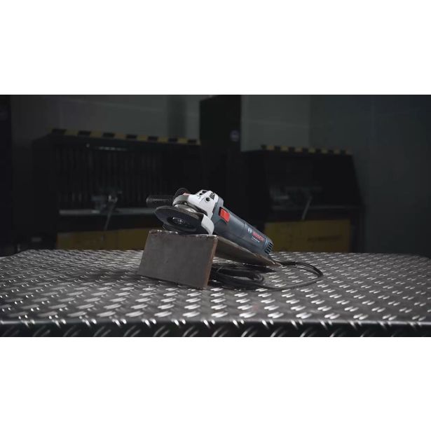 KOTNI BRUSILNIK GWS 12-125 + ROČAJ VIBRATION CONTROL