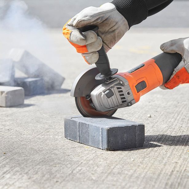 KOTNI BRUSILNIK VONHAUS KOTNI BRUSILNIK 900W 125MM (5")