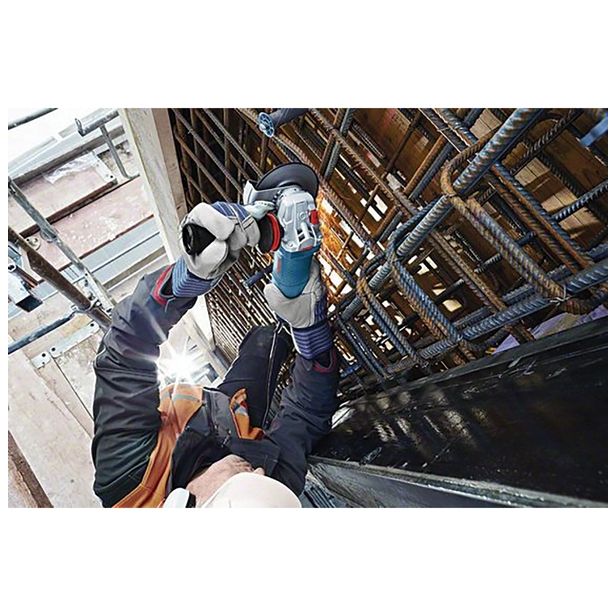 KOTNI BRUSILNIK BOSCH GWS 15-125 CIEPX