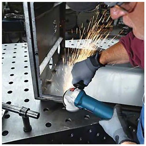 ELEKTRIČNI KOTNI BRUSILNIK GWS 9-125