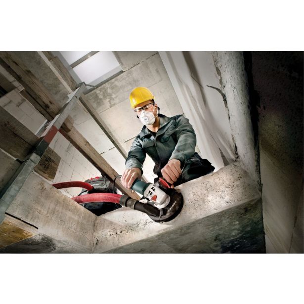 KOTNI BRUSILNIK METABO WE 15-125 HD SET GED