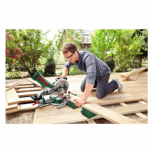 KROŽNA NAMIZNA ŽAGA BOSCH PCM 8 ST