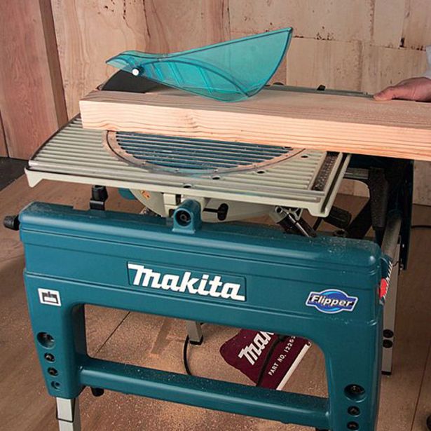 STABILNA IN KOTNA ŽAGA MAKITA LF1000