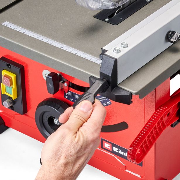 KROŽNA ŽAGA ZA LES EINHELL TC-TS 8