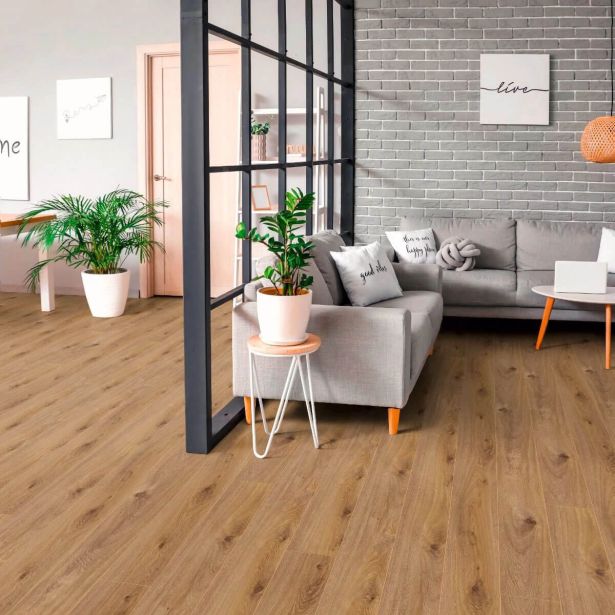 LAMINAT, 10MM, 33. RAZRED KRONOTEX AQUA AMAZONE PRESTIGE HRAST LIGHT D 4169