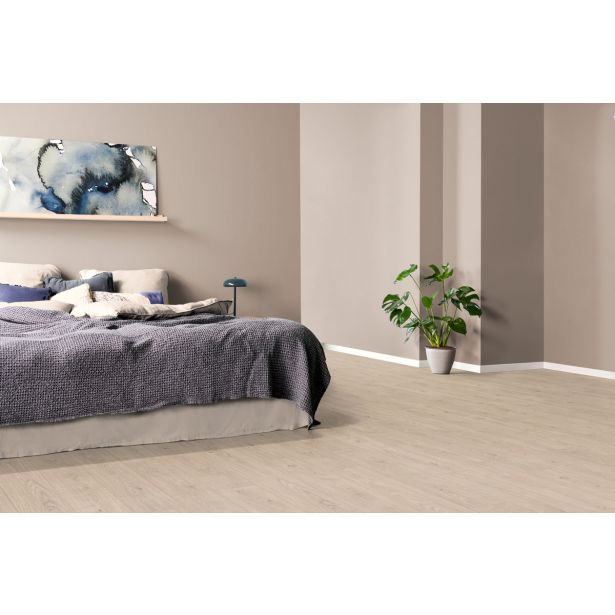 LAMINAT, 7MM, 31. RAZRED EGGER HOME BERDAL HRAST SVETEL SREDNJI