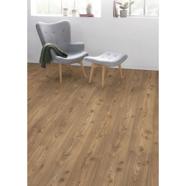 LAMINAT, 7MM, 31. RAZRED EGGER HOME KANADSKA SMREKA SREDNJI