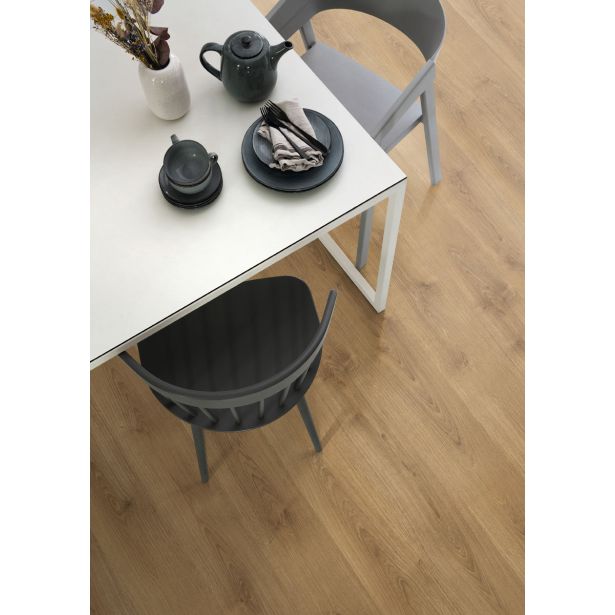 LAMINAT, 7MM, 31. RAZRED EGGER HOME SEVERNI HRAST NARAVEN SREDNJI