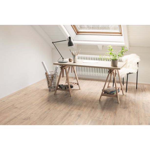 LAMINAT, 7MM, 31. RAZRED EGGER HOME WOODWORK HRAST SREDNJI
