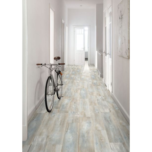LAMINAT, 8MM, 32. RAZRED EGGER HOME ABERGELE HRAST TEMEN SREDNJI