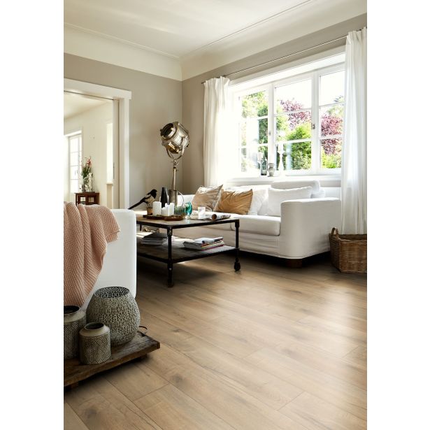 LAMINAT, 8MM, 32. RAZRED EGGER HOME LOJA HRAST RJAV SREDNJI