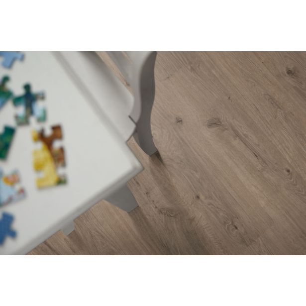 LAMINAT, 8MM, 32. RAZRED EGGER HOME MUROM HRAST NARAVEN TEMEN