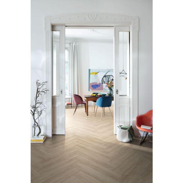 LAMINAT, 8MM, 32. RAZRED EGGER HOME NEWPORT HRAST KREM SVETEL