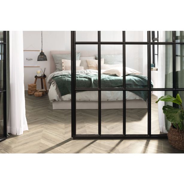 LAMINAT, 8MM, 32. RAZRED EGGER HOME RILLINGTON HRAST SVETEL