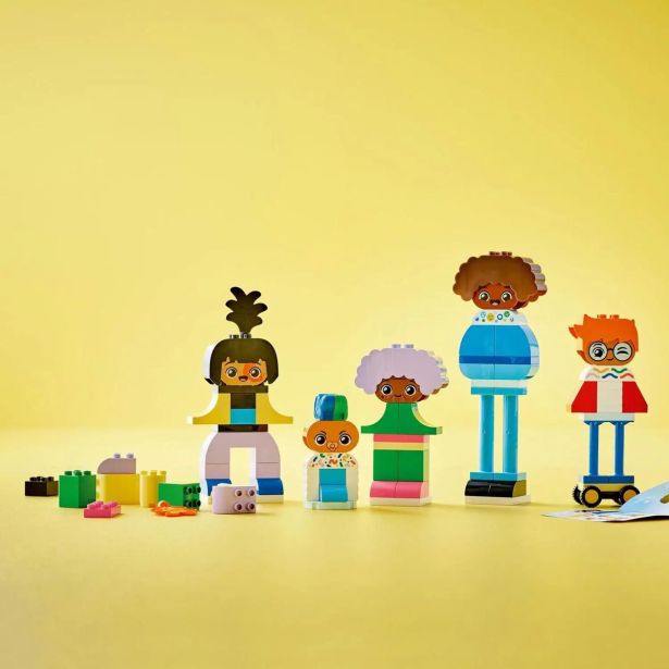 LEGO' DUPLO' 10423 SESTAVLJIVI LJUDJE Z MOČNIMI ČUSTVI