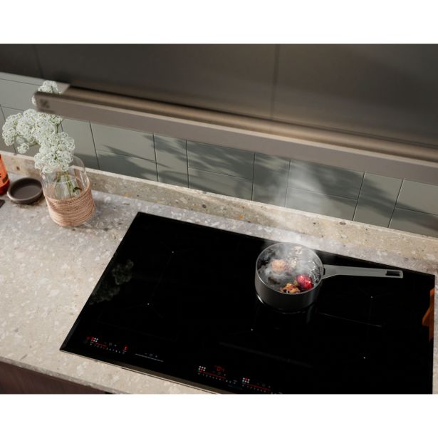 STENSKA KUHINJSKA NAPA ELECTROLUX LFC316X