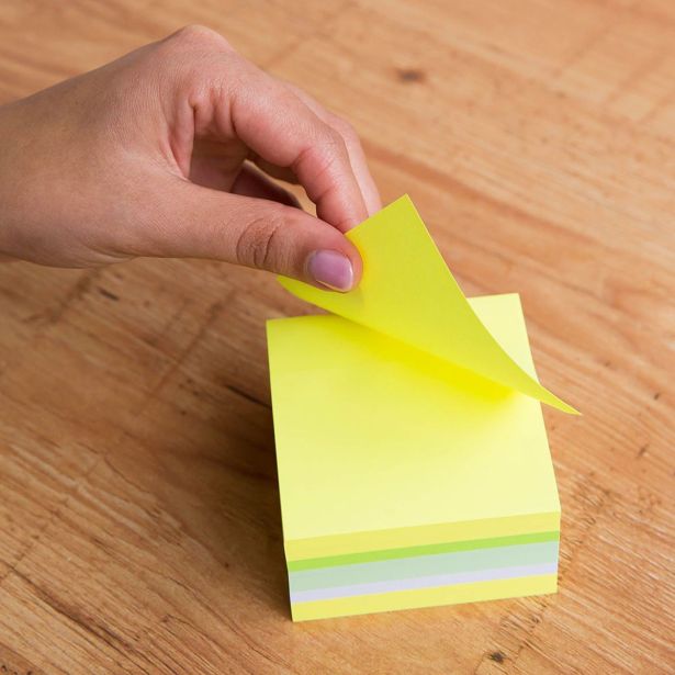 LISTIČI LEVIA SAMOLEPILNI 75X75 1/400 MIX CITRUS 110624