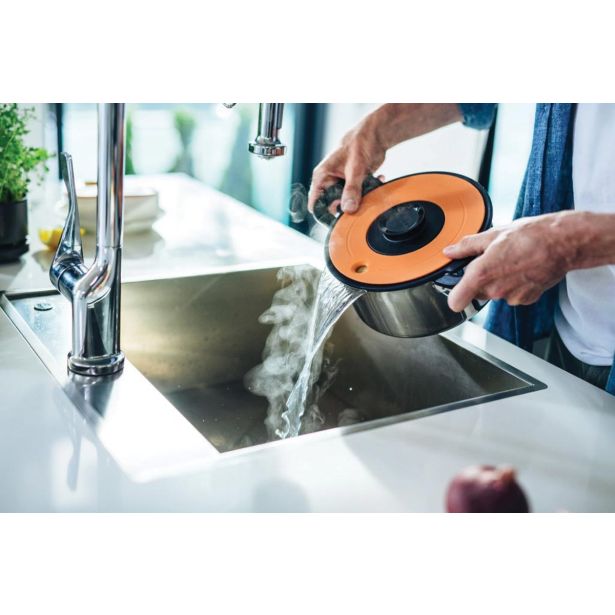 FISKARS FUNCTIONAL FORM LONEC S POKROVKO 3 L